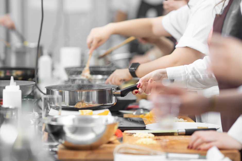 $10,000 hospitality scholarships open for Victorian apprentices